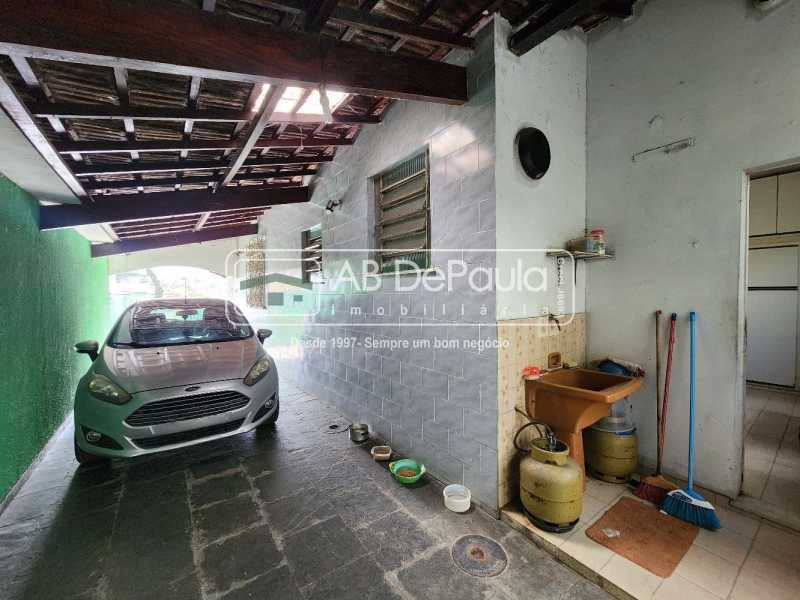 Sulacap _ Casa à Venda - 2Dormitórios - Dep. Empregada - Terreno 480m² 