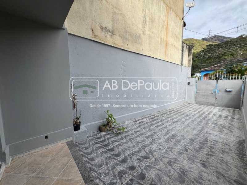 ALUGA EM REALENGO - R. OCAIBI, 160 - CASA DUPLEX COM 02 QUARTOS