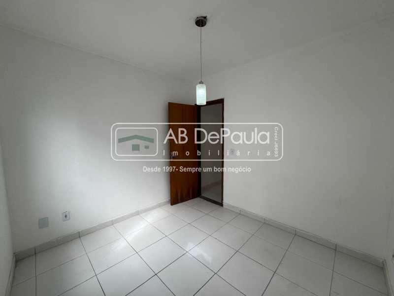 ALUGA EM REALENGO - R. OCAIBI, 160 - CASA DUPLEX COM 02 QUARTOS