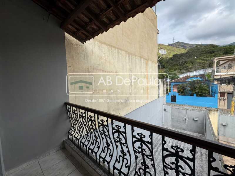 ALUGA EM REALENGO - R. OCAIBI, 160 - CASA DUPLEX COM 02 QUARTOS