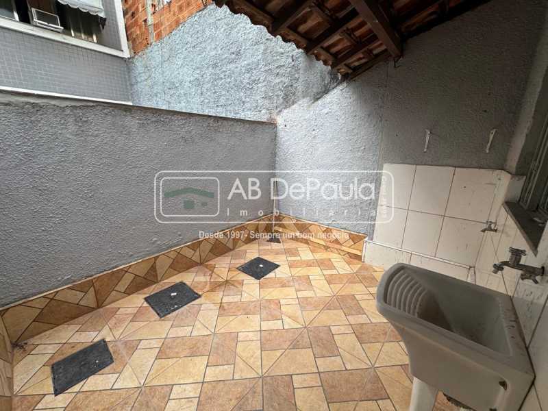 ALUGA EM REALENGO - R. OCAIBI, 160 - CASA DUPLEX COM 02 QUARTOS