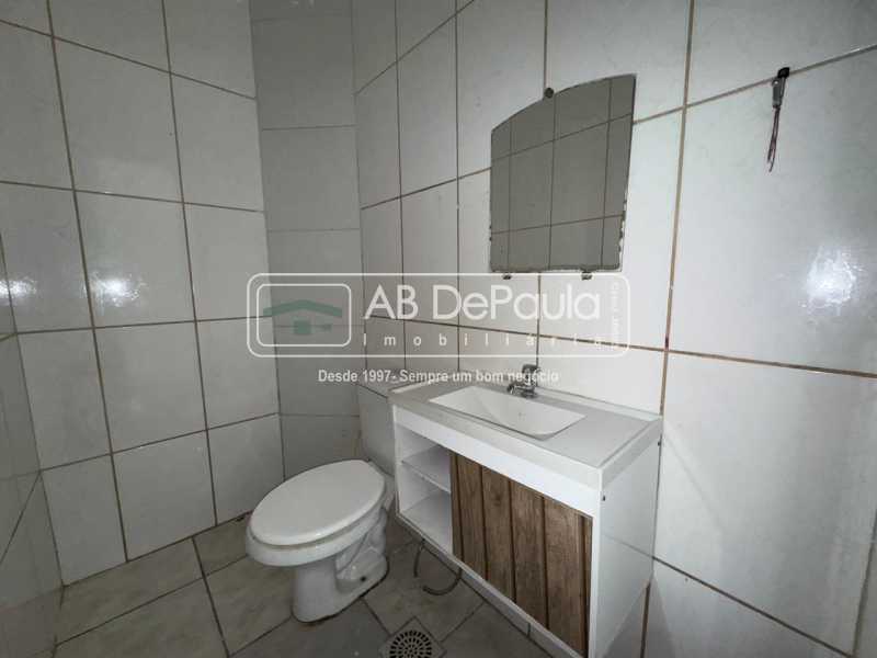 ALUGA EM REALENGO - R. OCAIBI, 160 - CASA DUPLEX COM 02 QUARTOS