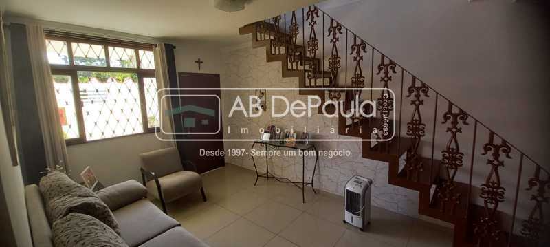 TAQUARA - Venha morar numa casa aconchegante 197m2, 03 Dormitórios, nada a fazer.