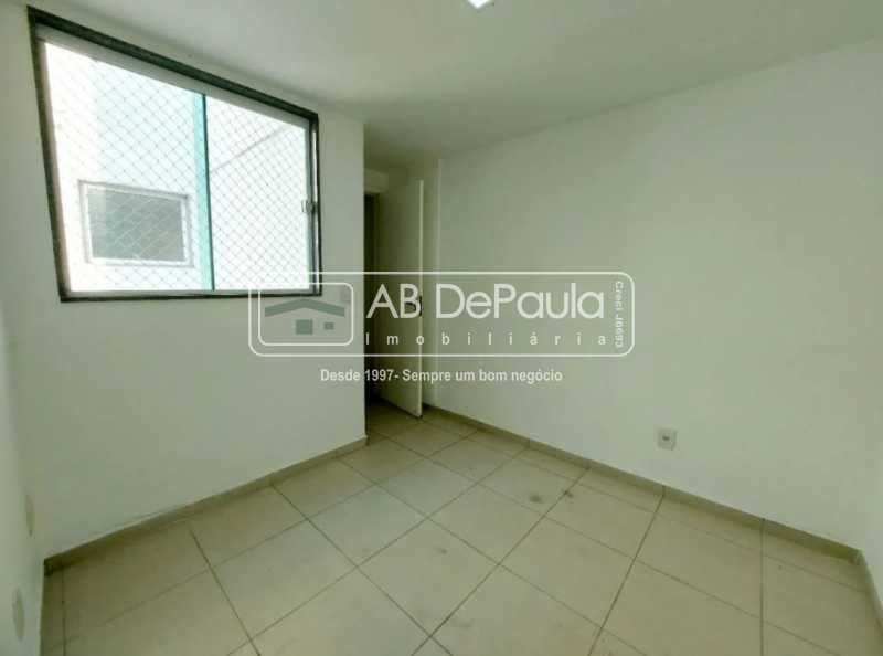 TAQUARA - Apartamento em prédio único COM ELEVADOR, com 112m2, sol da manhã, 03 quartos sendo (02 suites)