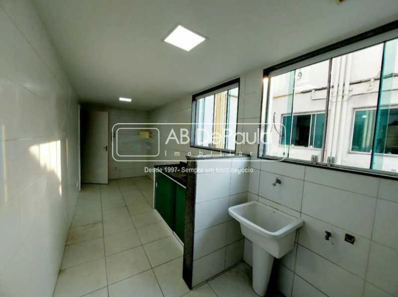 TAQUARA - Apartamento em prédio único COM ELEVADOR, com 112m2, sol da manhã, 03 quartos sendo (02 suites)
