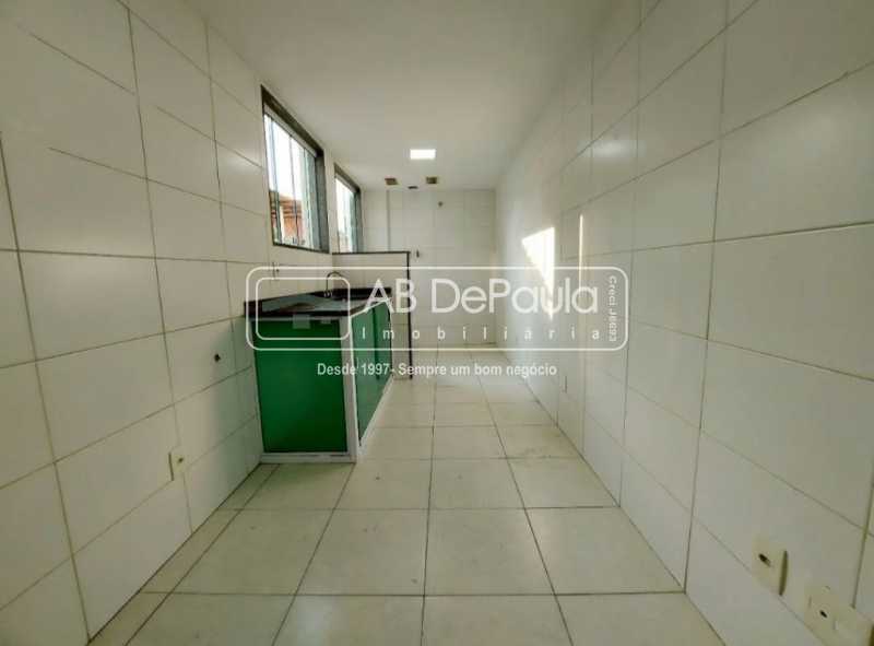 TAQUARA - Apartamento em prédio único COM ELEVADOR, com 112m2, sol da manhã, 03 quartos sendo (02 suites)