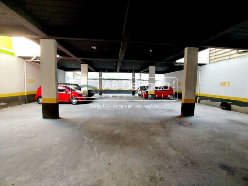 TAQUARA - Apartamento em prédio único COM ELEVADOR, com 112m2, sol da manhã, 03 quartos sendo (02 suites)