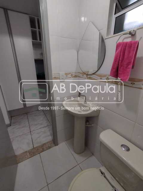 Ótima Casa Duplex à Venda na Sulacap - 2 Quartos - Varanda - 1 Vaga