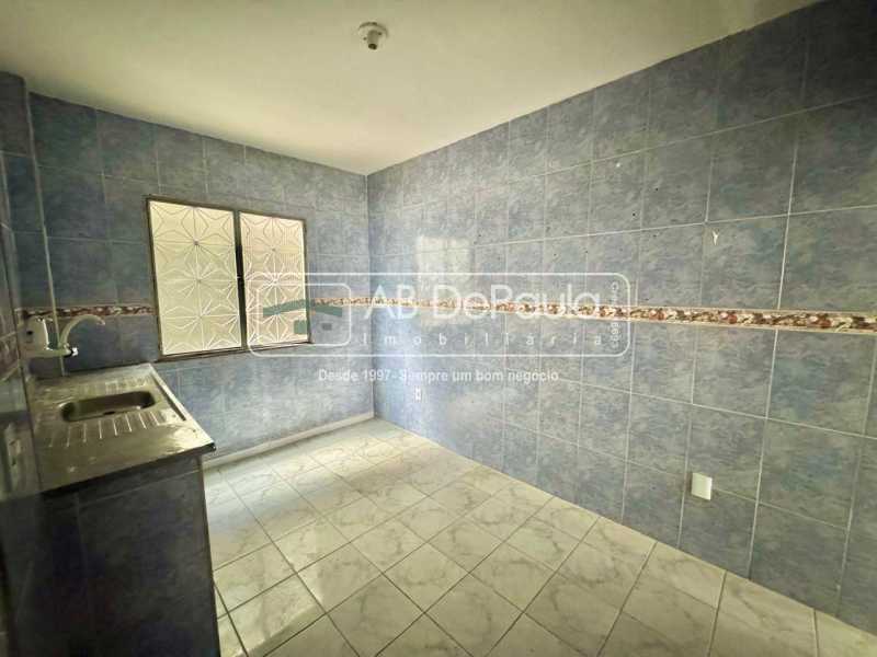 ALUGA EM REALENGO - R. OCAIBI, 160 - CASA DE FUNDOS