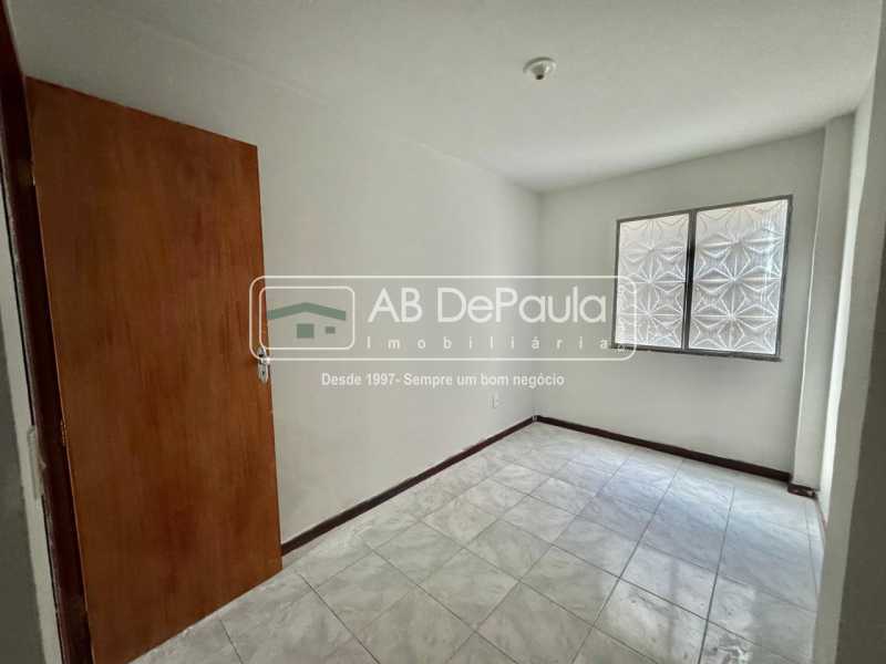 ALUGA EM REALENGO - R. OCAIBI, 160 - CASA DE FUNDOS