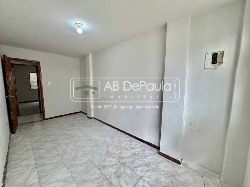 ALUGA EM REALENGO - R. OCAIBI, 160 - CASA DE FUNDOS