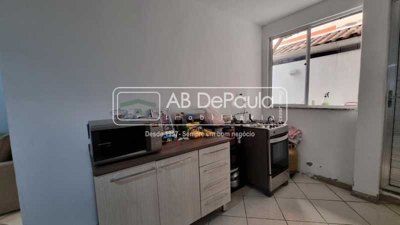 BENTO RIBEIRO - APARTAMENTO TÉRREO  À VENDA EM VILA FECHADA - 1 DORMITÓRIO