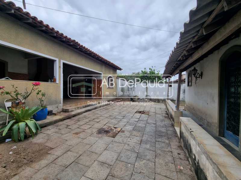 JARDIM SULACAP - CASA LINEAR À VENDA 3 QUARTOS SENDO 1 SUÍTE  MAIS EDÍCULA