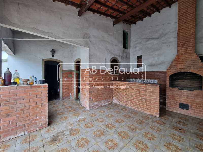 JARDIM SULACAP - CASA LINEAR À VENDA 3 QUARTOS SENDO 1 SUÍTE  MAIS EDÍCULA
