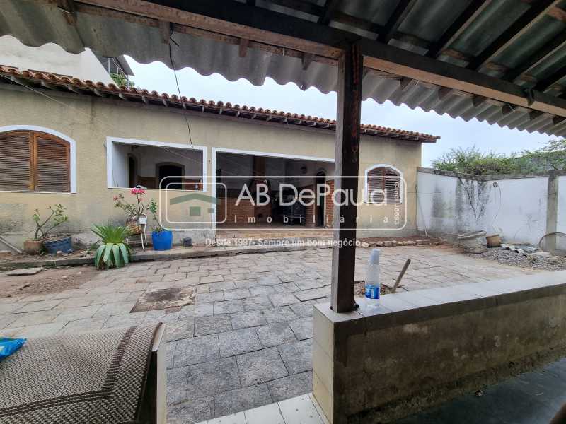 JARDIM SULACAP - CASA LINEAR À VENDA 3 QUARTOS SENDO 1 SUÍTE  MAIS EDÍCULA