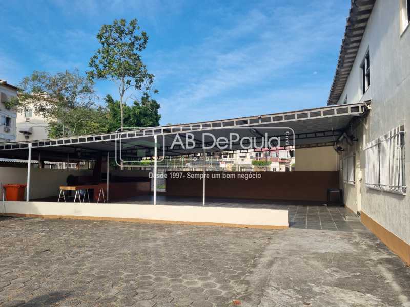Apartamento Térreo à Venda com 2 Quartos - Jardim Sulacap