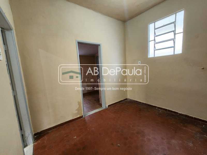 JARDIM SULACAP - IDEAL PARA DUAS FAMÍLIAS. TRATA-SE DE DUAS RESIDÊNCIAS INDEPENDENTES NO MESMO TERRENO. 