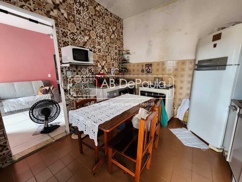 JARDIM SULACAP - IDEAL PARA DUAS FAMÍLIAS. TRATA-SE DE DUAS RESIDÊNCIAS INDEPENDENTES NO MESMO TERRENO. 