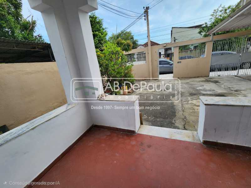 JARDIM SULACAP - IDEAL PARA DUAS FAMÍLIAS. TRATA-SE DE DUAS RESIDÊNCIAS INDEPENDENTES NO MESMO TERRENO. 