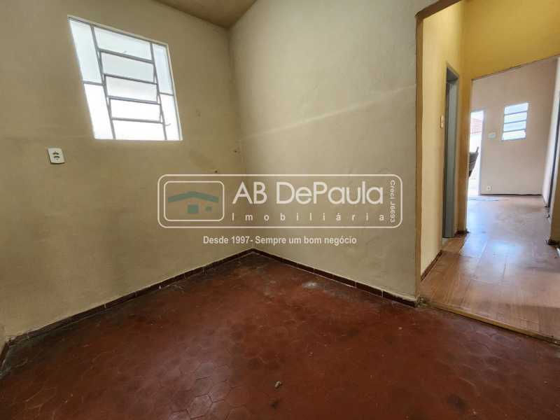 JARDIM SULACAP - IDEAL PARA DUAS FAMÍLIAS. TRATA-SE DE DUAS RESIDÊNCIAS INDEPENDENTES NO MESMO TERRENO. 