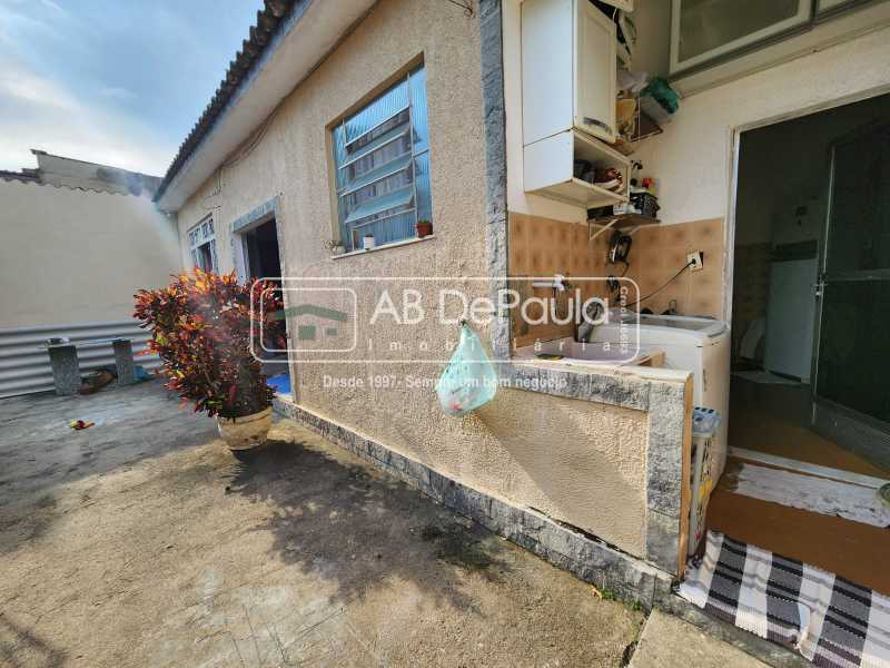 JARDIM SULACAP - IDEAL PARA DUAS FAMÍLIAS. TRATA-SE DE DUAS RESIDÊNCIAS INDEPENDENTES NO MESMO TERRENO. 