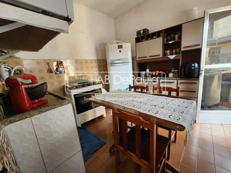 JARDIM SULACAP - IDEAL PARA DUAS FAMÍLIAS. TRATA-SE DE DUAS RESIDÊNCIAS INDEPENDENTES NO MESMO TERRENO. 