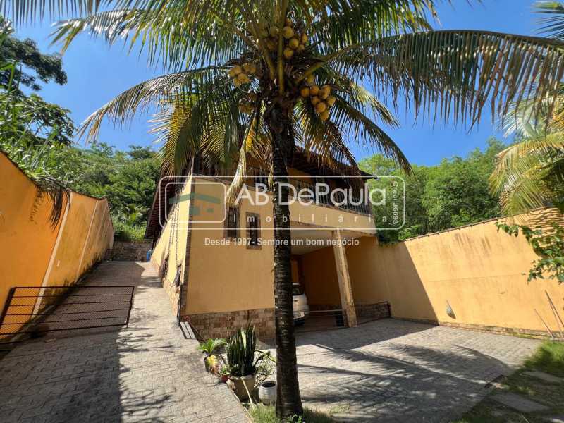 ALUGA EM SULACAP - R. EUZÉBIO DE ALMEIDA, 1743 - CASA DUPLEX COM AMPLO QUINTAL