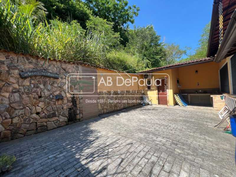 ALUGA EM SULACAP - R. EUZÉBIO DE ALMEIDA, 1743 - CASA DUPLEX COM AMPLO QUINTAL