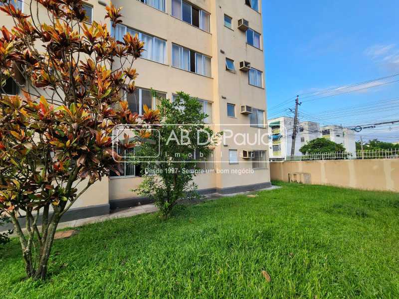 JARDIM SULACAP - LINDO APARTAMENTO TÉRREO, 02 Dormitórios, DESOCUPADO, CLARO E AREJADO, NADA A FAZER - ENTRAR E MORAR.
