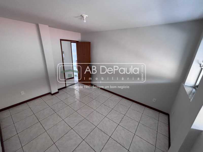 ALUGA EM REALENGO - RUA OCAIBI, 160 - APARTAMENTO NO SEGUNDO ANDAR