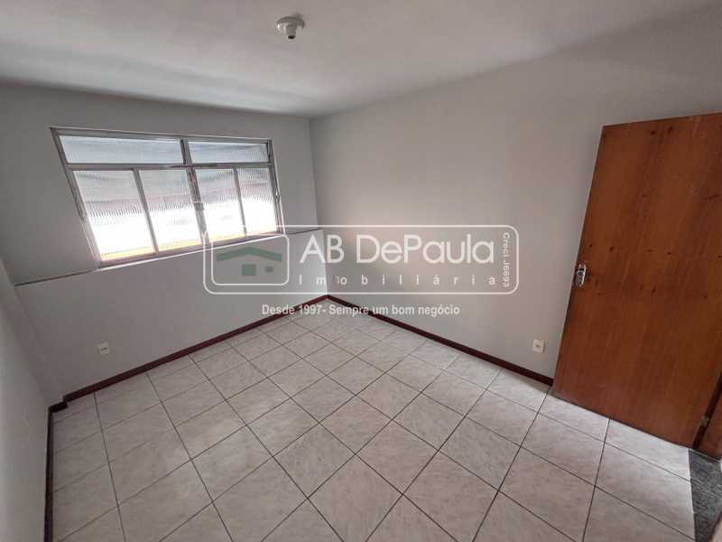 ALUGA EM REALENGO - RUA OCAIBI, 160 - APARTAMENTO NO SEGUNDO ANDAR