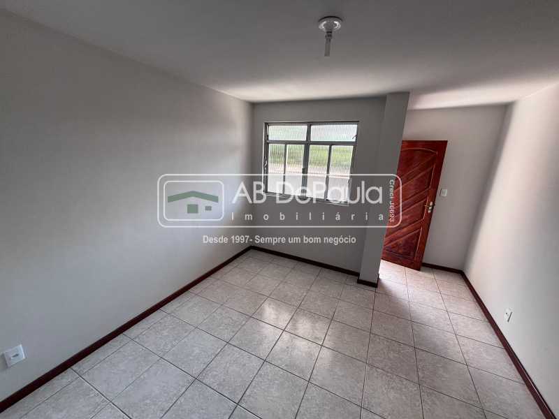 ALUGA EM REALENGO - RUA OCAIBI, 160 - APARTAMENTO NO SEGUNDO ANDAR