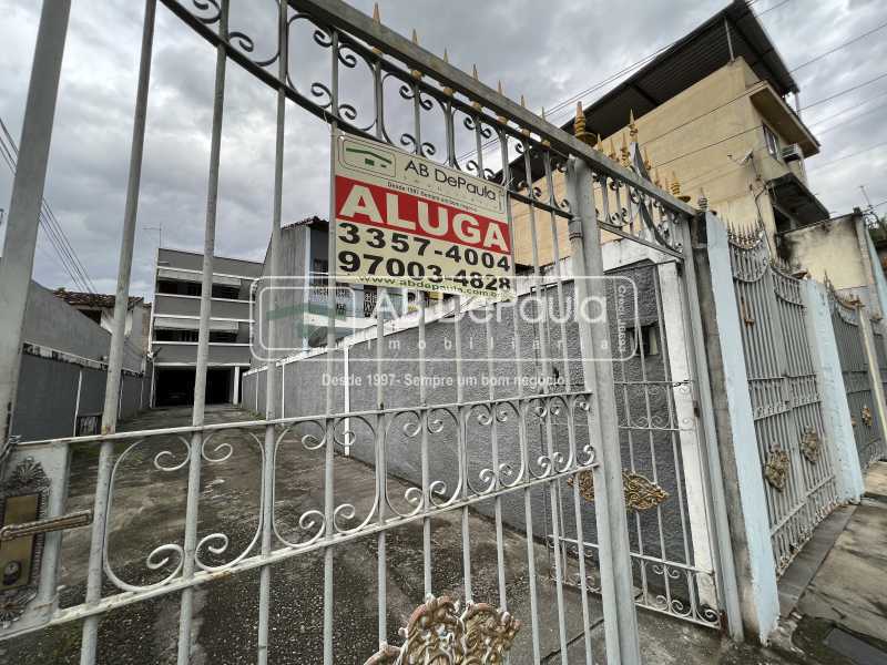 ALUGA EM REALENGO - RUA OCAIBI, 160 - APARTAMENTO NO SEGUNDO ANDAR