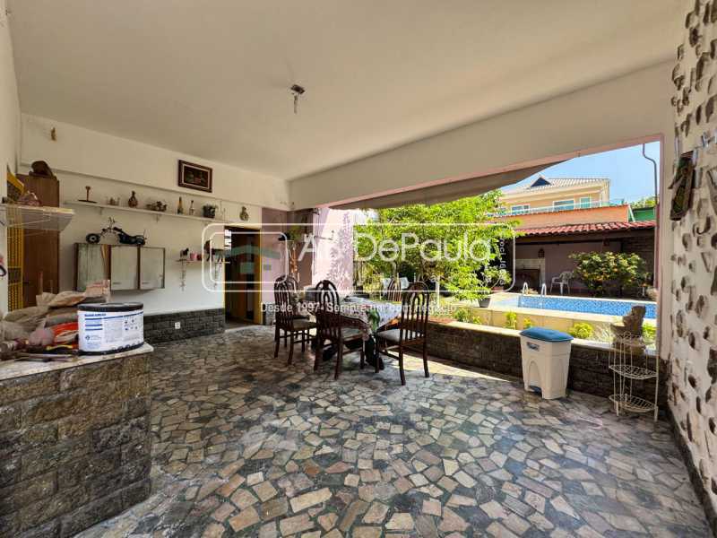 ALUGA EM VILA VAQUEIRE - R. ROSÁRIO OESTE, 61 - CASA COM 03 QUARTOS E PISCINA
