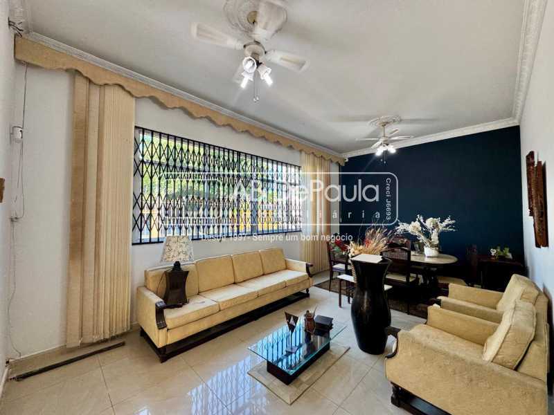 ALUGA EM VILA VAQUEIRE - R. ROSÁRIO OESTE, 61 - CASA COM 03 QUARTOS E PISCINA