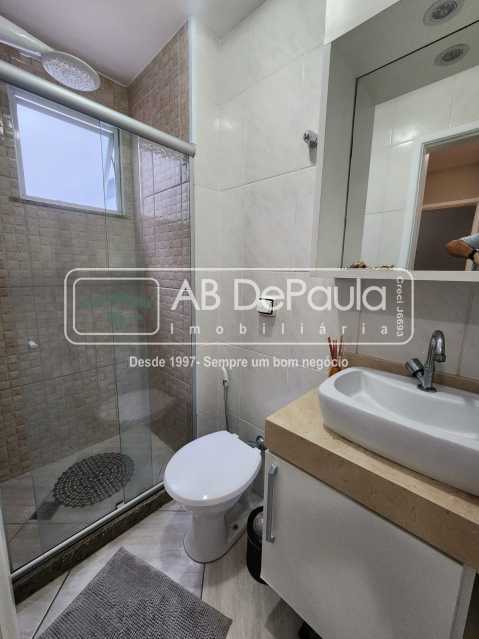 VILA VALQUEIRE - Excelente residência, finíssimo acabamento, verdadeiro ENTRAR e MORAR, 03 Dormitórios (Suíte), 02 vagas de garagens na escritura