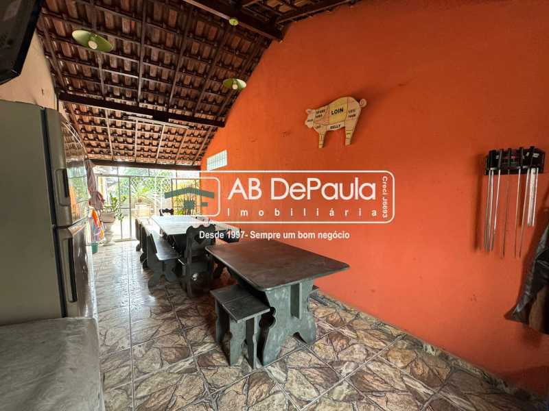 REALENGO - EST. DA ÁGUA BRANCA - AMPLO APARTAMENTO, COM 180M2 - 03 QUARTOS
