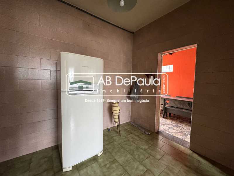 REALENGO - EST. DA ÁGUA BRANCA - AMPLO APARTAMENTO, COM 180M2 - 03 QUARTOS