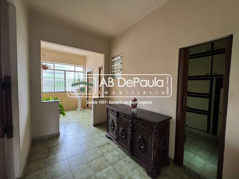 REALENGO - EST. DA ÁGUA BRANCA - AMPLO APARTAMENTO, COM 180M2 - 03 QUARTOS