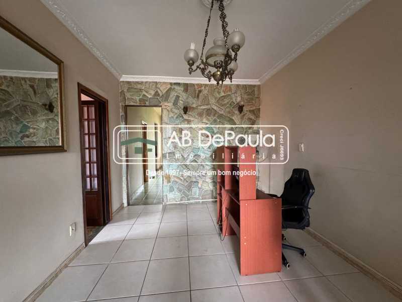 REALENGO - EST. DA ÁGUA BRANCA - AMPLO APARTAMENTO, COM 180M2 - 03 QUARTOS