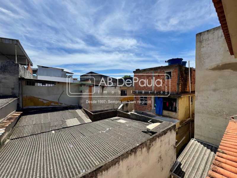 ALUGA EM REALENGO - R. ALMIRANTE CLEMENTE PINTO, 21 - APARTAMENTO COM 02 QUARTOS