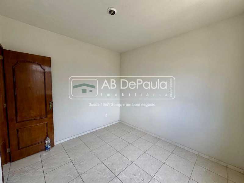 ALUGA EM REALENGO - R. ALMIRANTE CLEMENTE PINTO, 21 - APARTAMENTO COM 02 QUARTOS
