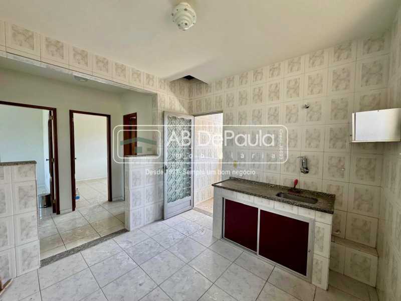 ALUGA EM REALENGO - R. ALMIRANTE CLEMENTE PINTO, 21 - APARTAMENTO COM 02 QUARTOS