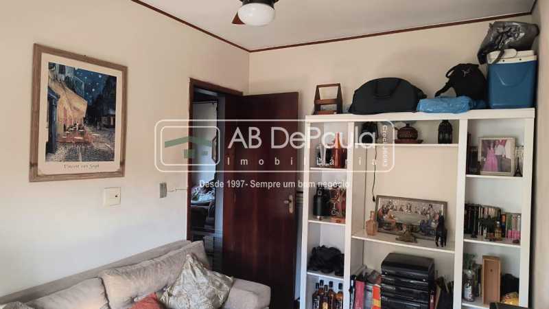 VENDE EM SULACAP - CONDOMÍNIO SULACAP GREEN  - APARTAMENTO 02 Dormitórios, Sala com Varanda