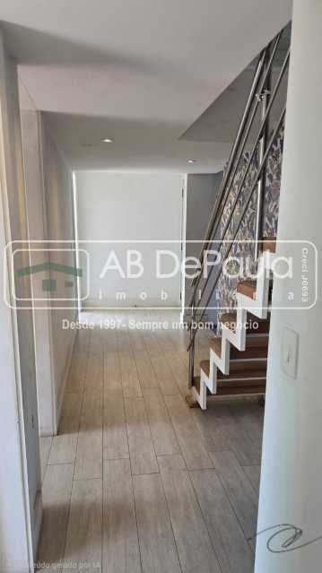EXCELENTE COBERTURA DUPLEX À VENDA, COM PISCINA EM VILA VALQUEIRE