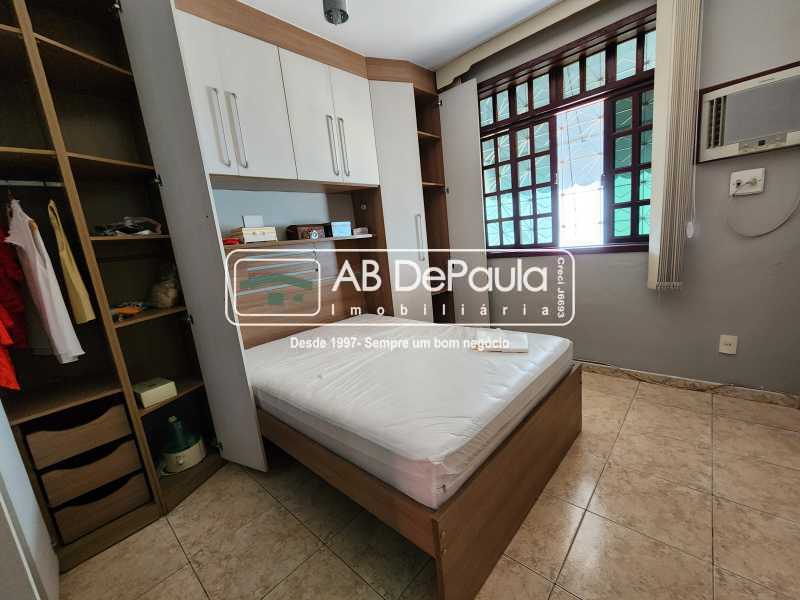 VENDE EM JARDIM SULACAP - R. TEÓFILO GUIMARÃES - CASA COM 03 QUARTOS E AMPLO QUINTAL