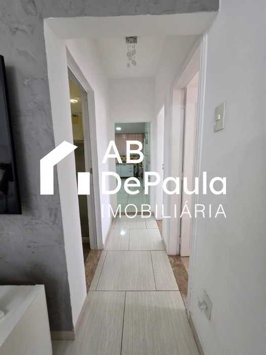 JARDIM SULACAP  -  EXCELENTE RESIDÊNCIA TODA AMPLA, 03 AMPLOS DORMITÓRIOS, AMPLO TERRAÇO COBERTO COM ÁREA GOURMET 