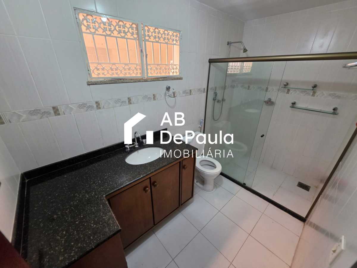 Excelente Residência à Venda Sulacap -  4 Quartos sendo um Suíte - 2 Vagas