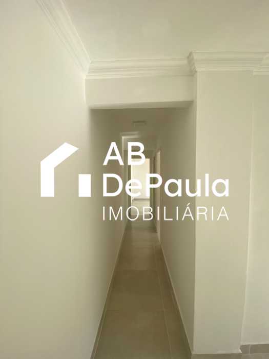 Conheça SALA/CORREDOR do imóvel - ALUGA EM REALENGO - EST. SÃO PEDRO DE ALCANTARA, 4260 - APARTAMENTO COM 02 QUARTOS - ABAP21026 - 4 SALA/CORREDOR - 4