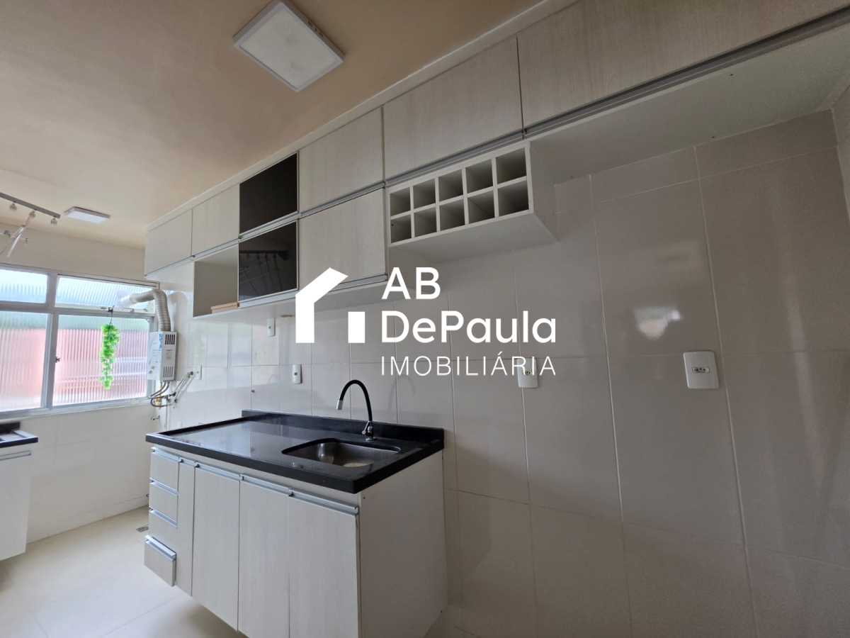 JARDIM SULACAP - VERDADEIRO ENTRAR E MORAR - APARTAMENTO 02 DORMITÓRIOS (COM ARMÁRIOS), COZINHA E BANHEIRO COM ARMÁRIOS 